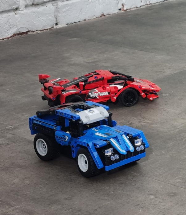 Samochód sportowy zdalnie sterowany 2w1 Buki 8025