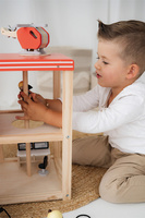 Duża remiza strażacka z helikopterem i akcesoriami Small Foot 12703 drewniane domki dla lalek