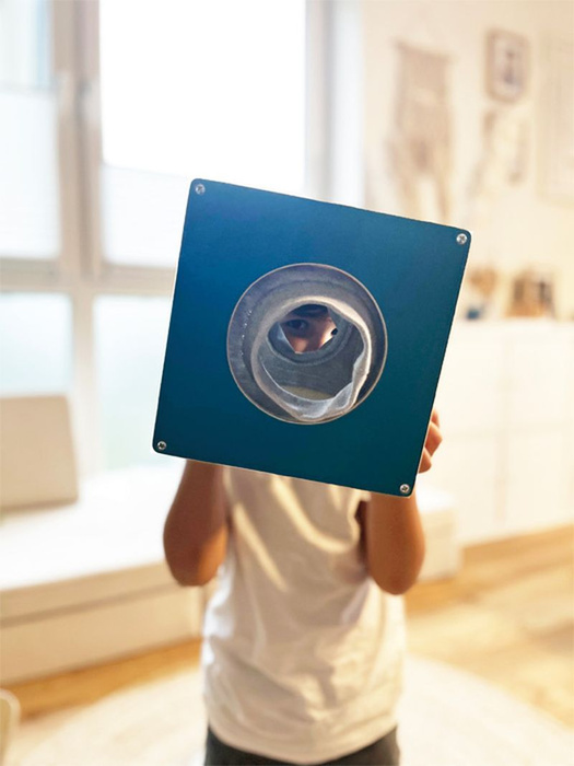 Pudełko zgadywanka pudełko wrażeń zmysłowych Małe Sensory Small Foot 12470 gry dotykowe