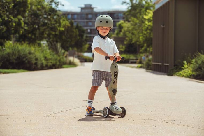 Kask S-M dla dzieci 3+ Olive Scootandride S00008