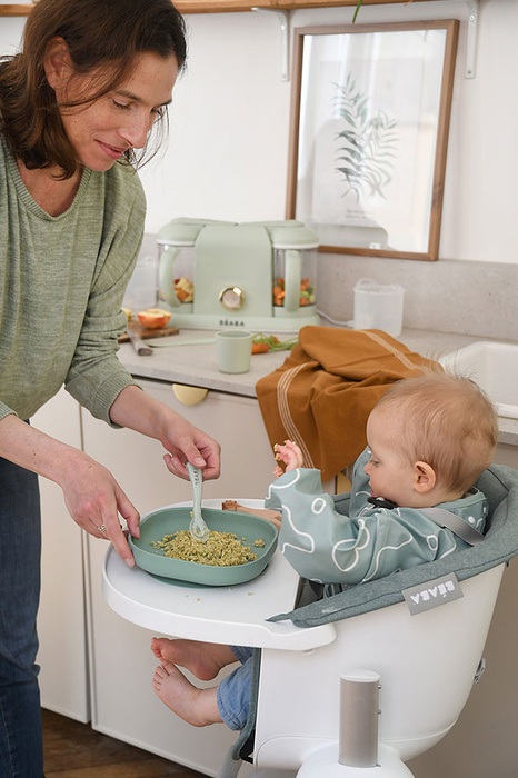 Silikonowe naczynia dla dzieci Zestaw z przyssawką Sage Green Beaba 913592