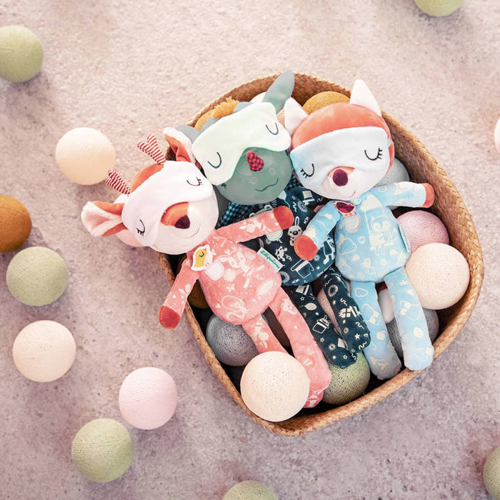 Przytulanka do spania świecąca w ciemności Sarenka Stella 32cm 83448 Lilliputiens