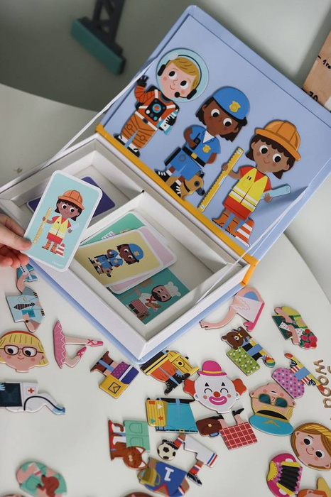 Układanka magnetyczna dla dzieci Zawody Magnetibook Janod J02597