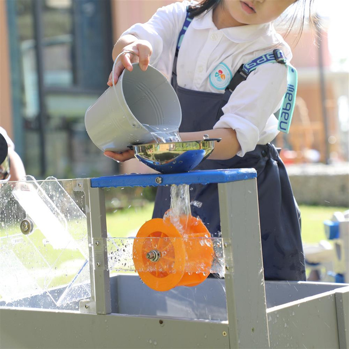 Stolik do eksperymentów CLASSIC WORLD EDU CW70803 Zestaw doświadczeń dla dzieci wodą i piaskiem 2w1