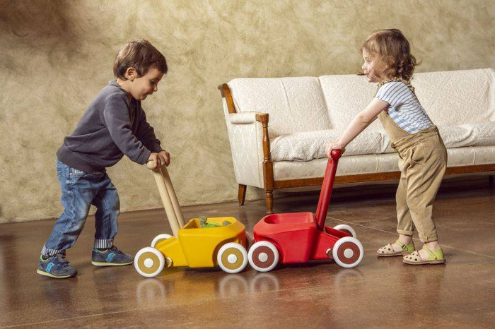 Chodzik dla dzieci czerwony pchacz Roberto Mini Eolo Italtrike