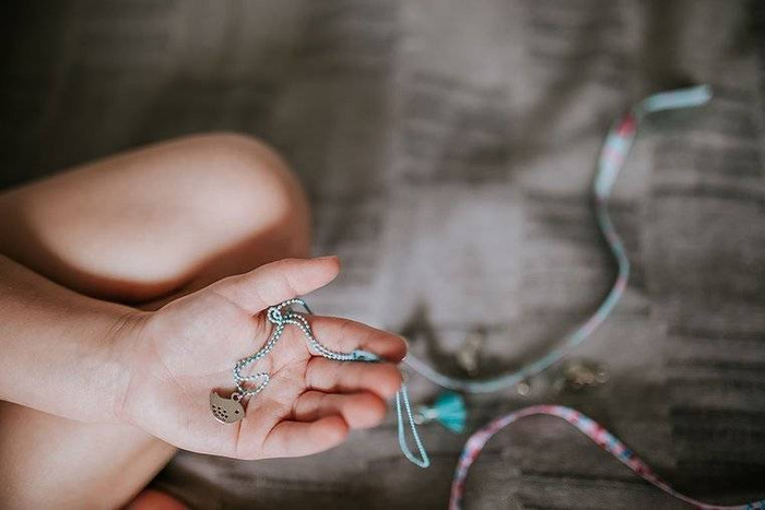 Zestaw kreatywny do tworzenia biżuterii Wstążeczki J07928-Janod, biżuteria dla dzieci