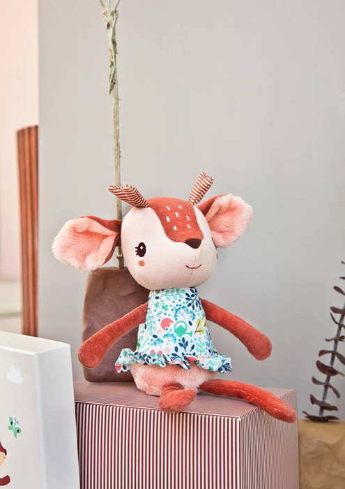 Przytulanka w ozdobnym pudełku Sarenka Stella 27 cm 83393 Lilliputiens