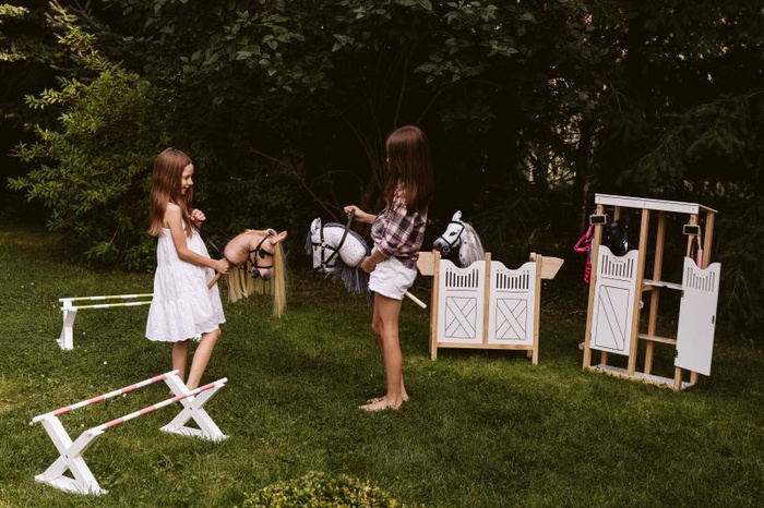 Hobby Horse Koń na kiju z otwartą buzią Star Astrup 84450