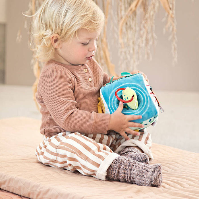 Kostka aktywizująca z pozytywką wielofunkcyjna miękka z gryzakiem Dżungla 83399 Lilliputiens