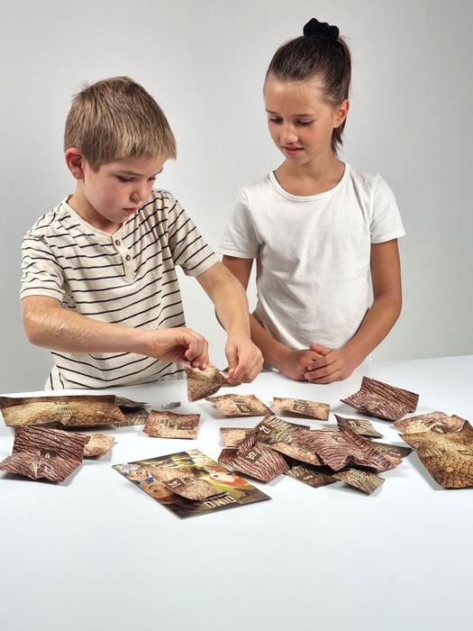 Pudełko 25 niespodzianek z dinozaurami Buki 2135 – zabawa i nauka