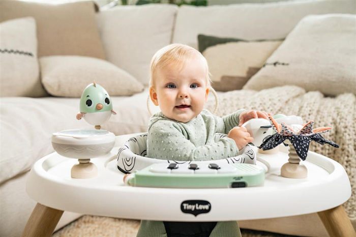 Stacjonarne Centrum aktywności 5w1 Tiny Love TL1808806830 sensoryczny Stoliczek dla niemowląt Décor czarno-biały