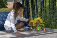 Tropikalny domek Klorofil 700220F przenośny domek z mebelkami i figurką małpki