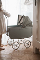 Duży wózek dla lalek Doll Pram Vintage Grey Astrup 84157