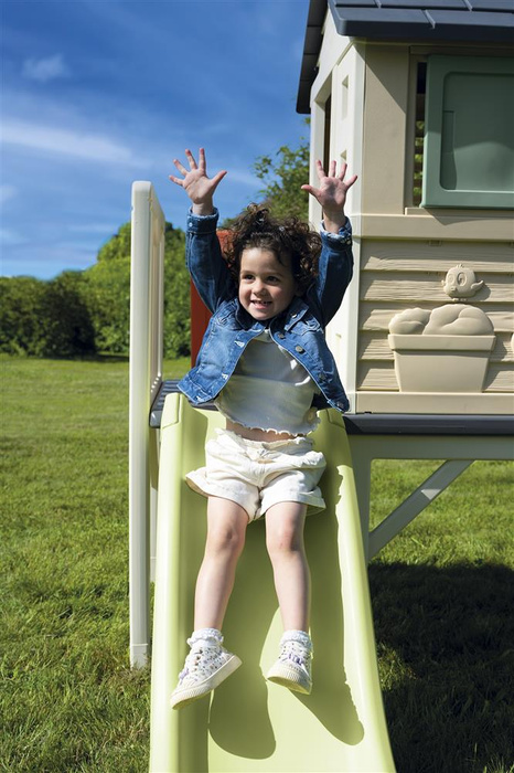 Domek ogrodowy z drabinką i zjeżdżalnią Smoby 810802 bezpieczna przestrzeń do aktywnej zabawy