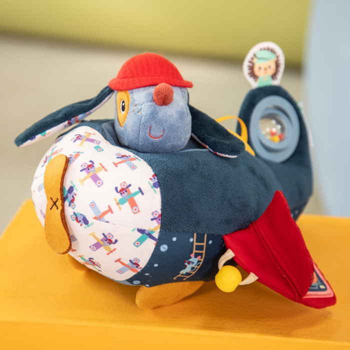 Przytulanka piesek z koszyczkiem i akcesoriami Piesek Jules Lilliputiens 83547