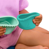 Klocki sensoryczne i miękkie kubeczki 2w1 Stackin’ Squishies 17 elementów B.Toys BX2401Z