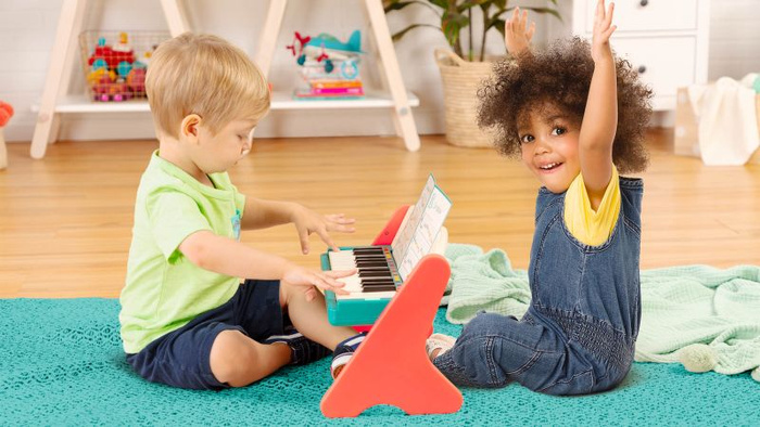 Drewniane pianino dla dzieci Mini Maestro B.Toys BX1819Z